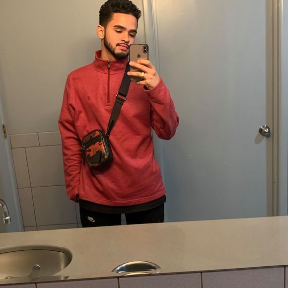 Meet your Posher, Jose - Picture 1 of 1